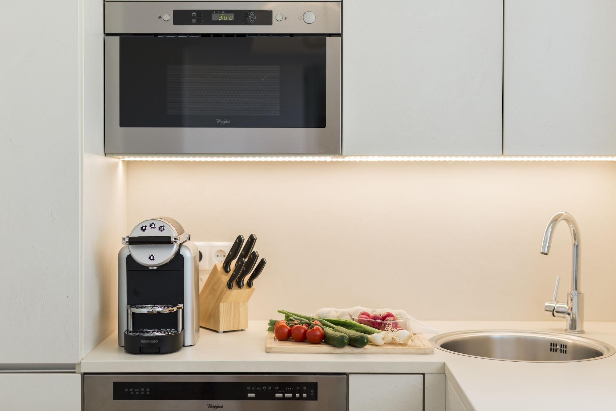 Vienna Grand Apartments Danube Екстериор снимка