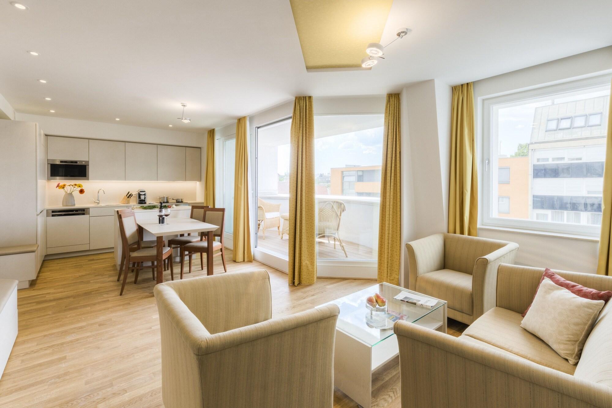 Vienna Grand Apartments Danube Екстериор снимка