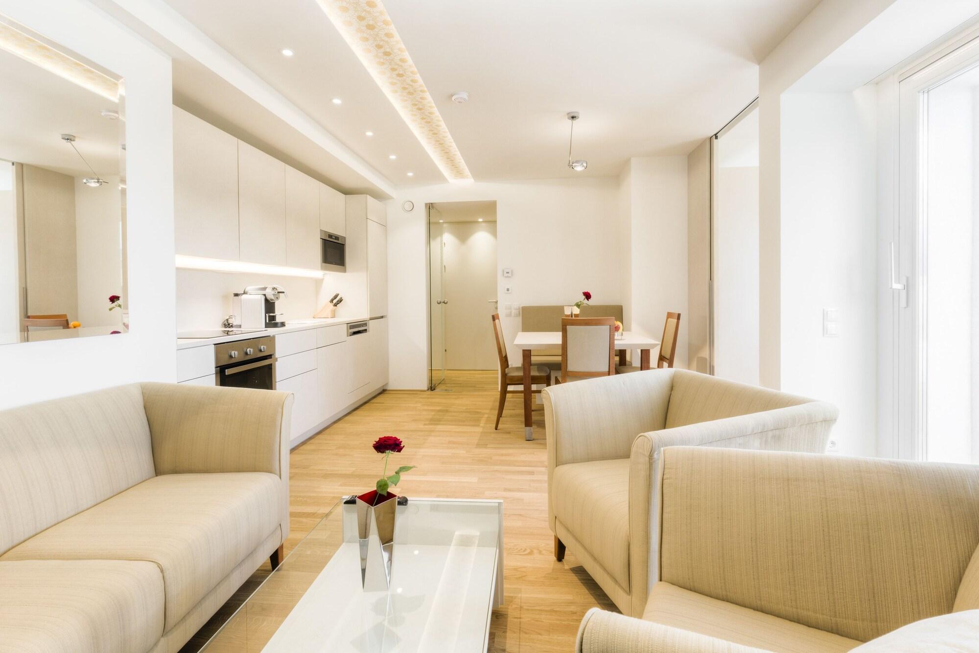 Vienna Grand Apartments Danube Екстериор снимка