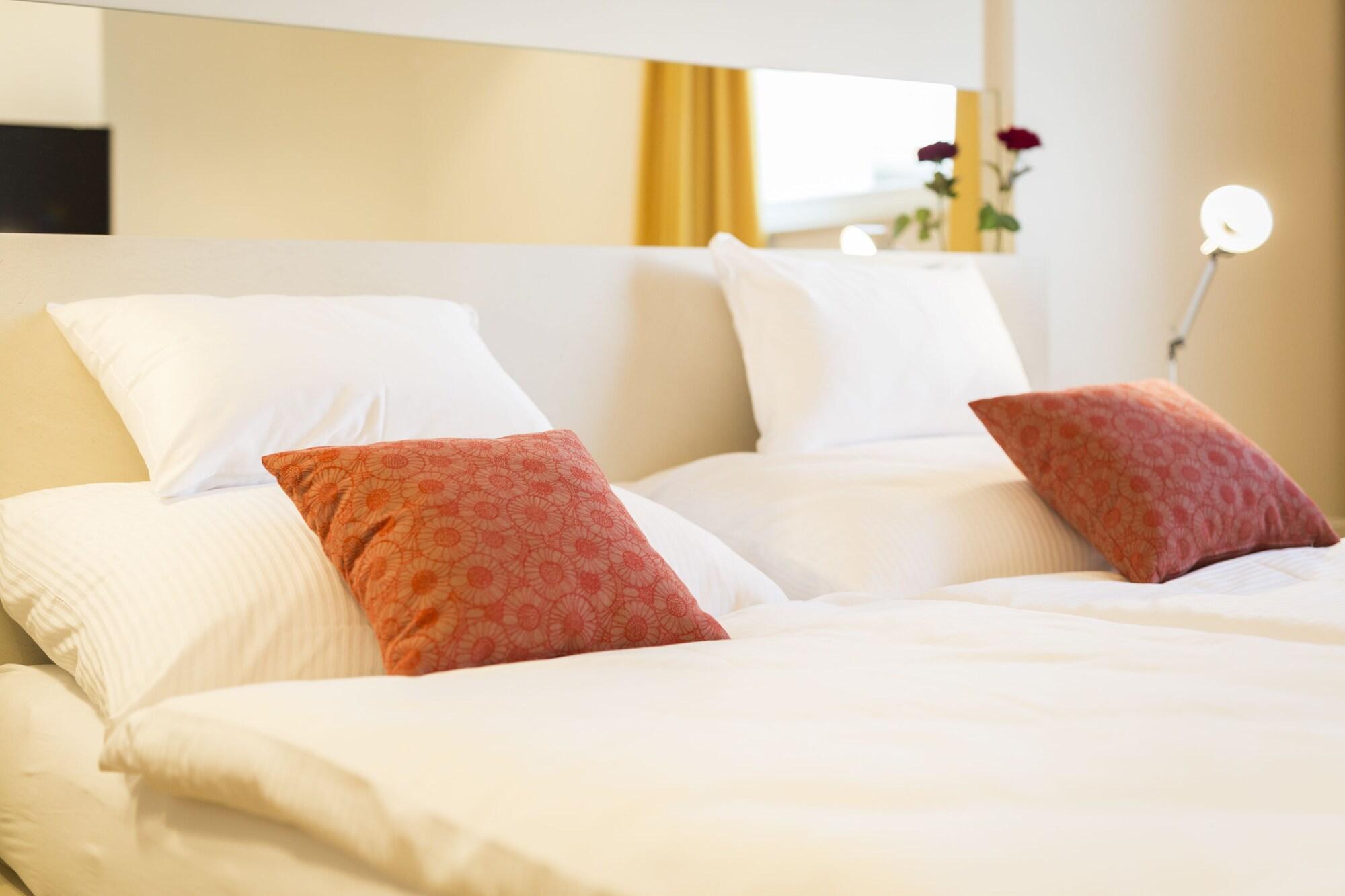 Vienna Grand Apartments Danube Екстериор снимка