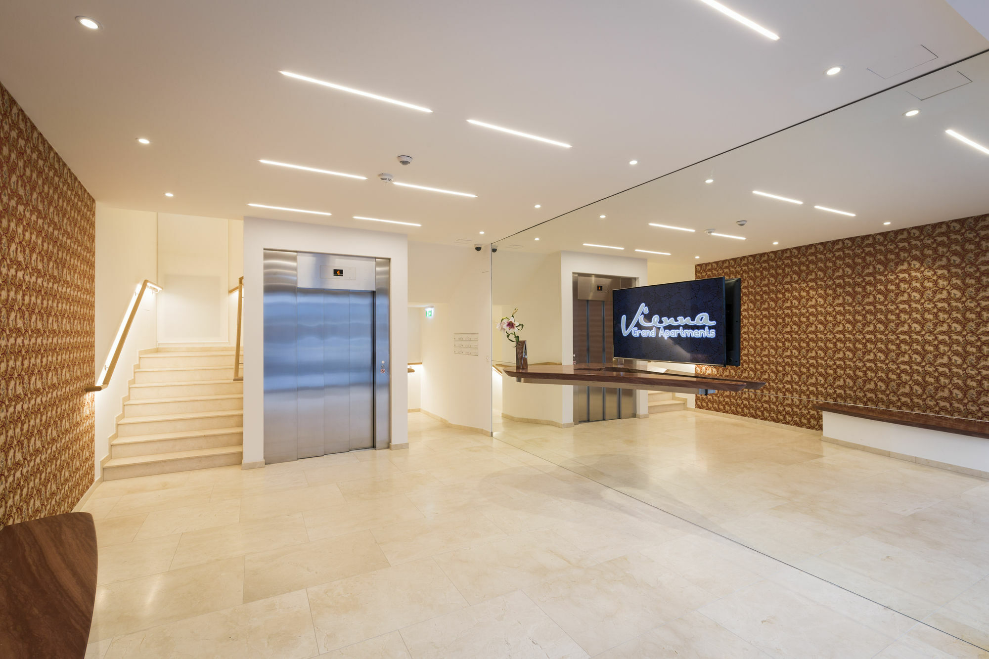 Vienna Grand Apartments Danube Екстериор снимка