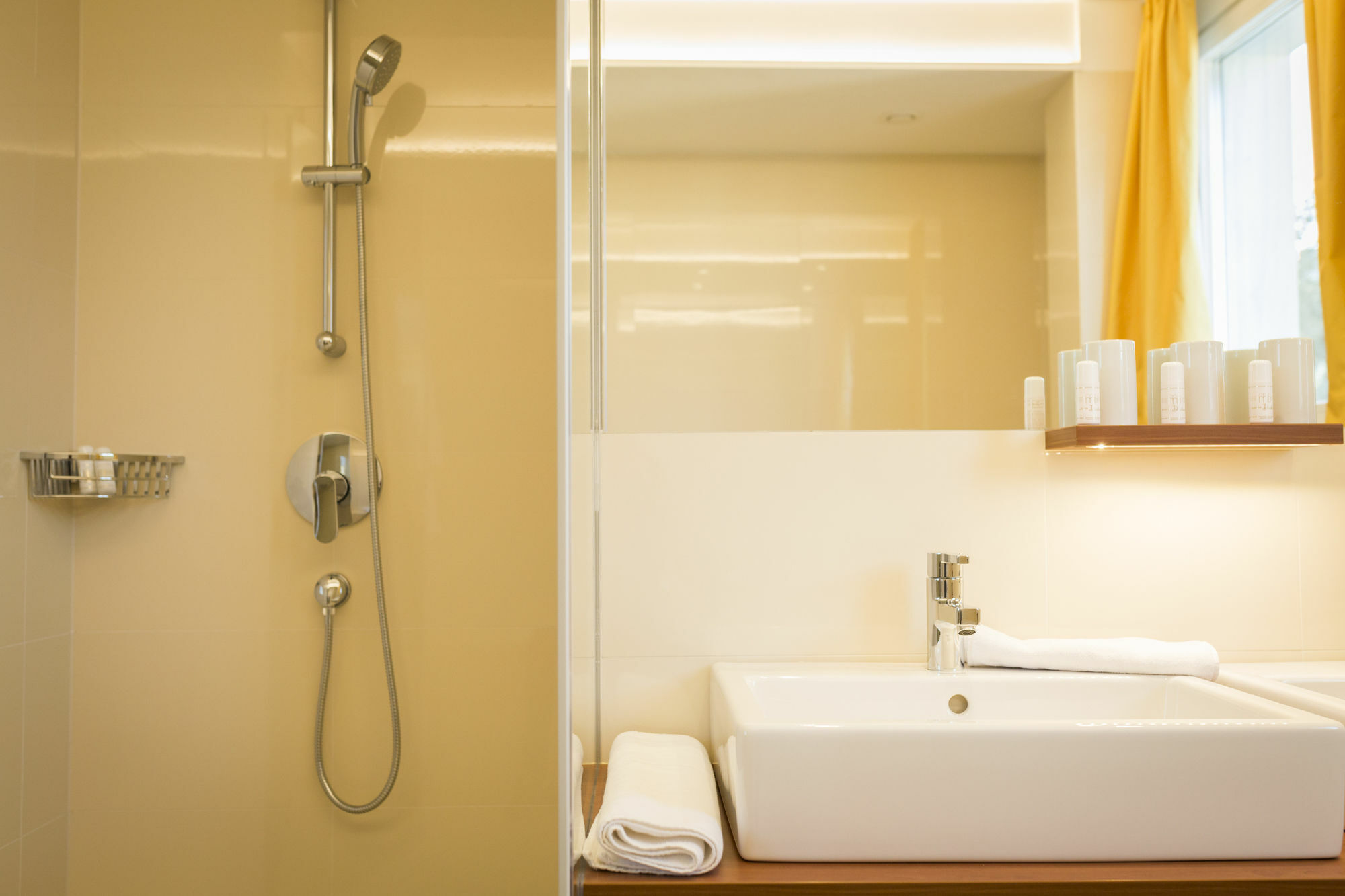 Vienna Grand Apartments Danube Екстериор снимка