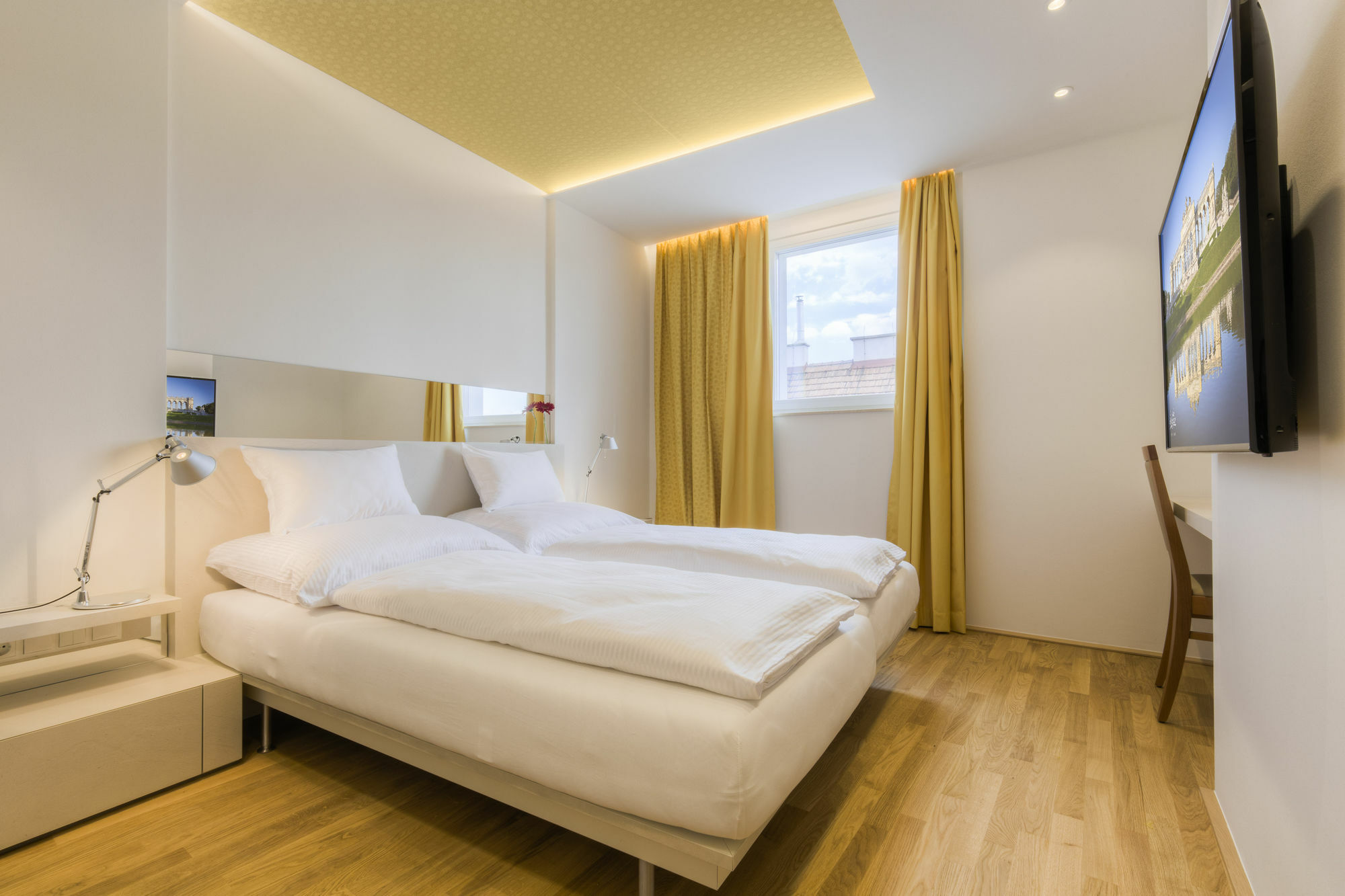 Vienna Grand Apartments Danube Екстериор снимка