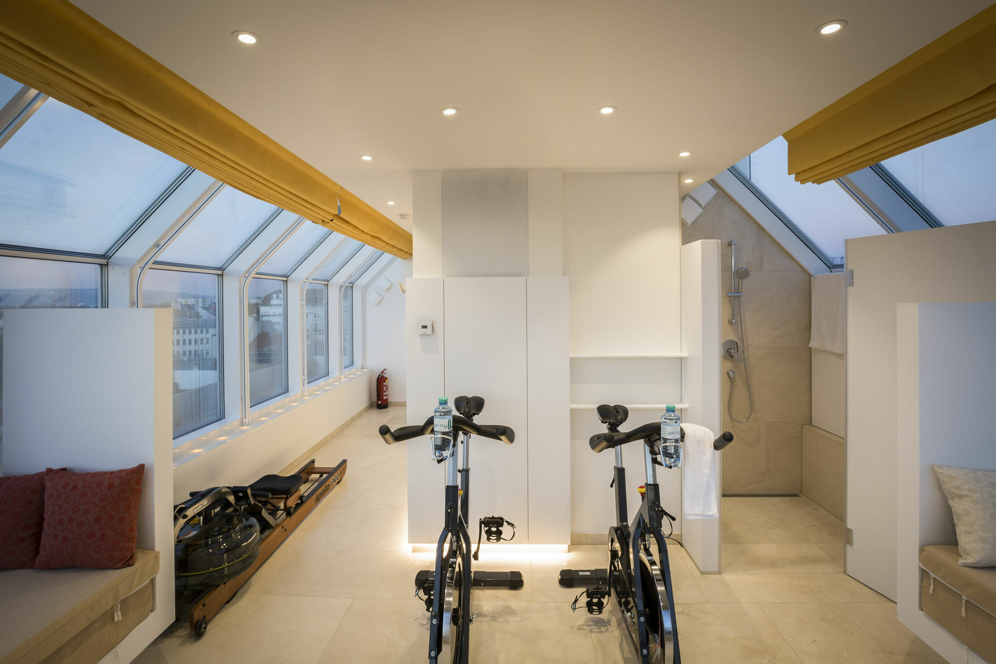 Vienna Grand Apartments Danube Екстериор снимка