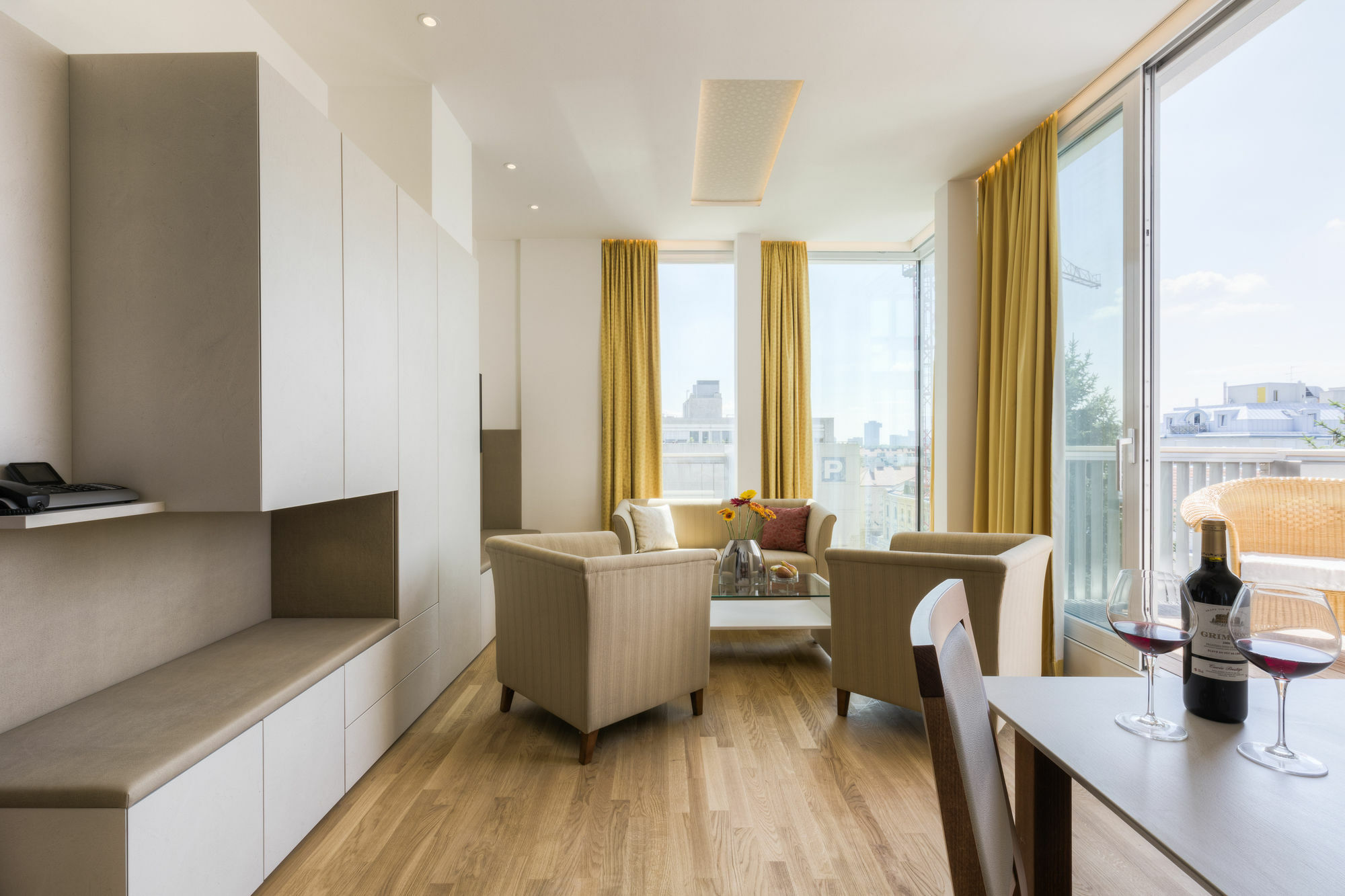 Vienna Grand Apartments Danube Екстериор снимка